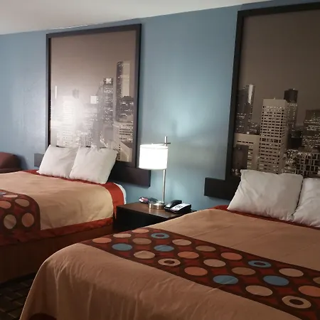 Quality Suites Houston Hobby Airport-3